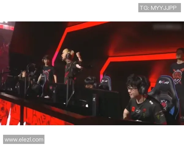 RNG在世界大师赛中的精彩表现与状态分析探讨 RNG在世界大师赛中的精彩表现与状态分析探讨