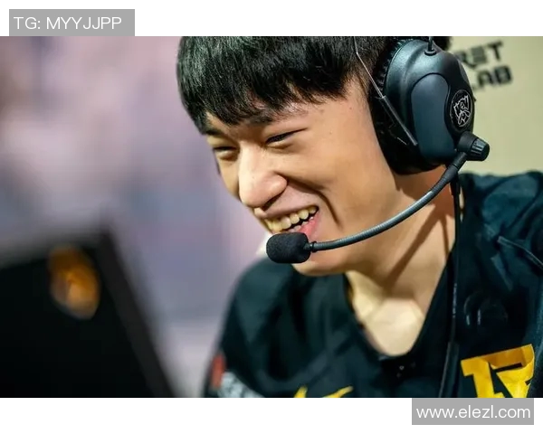 RNG战队的荣耀之路：从默默无闻到DOTA2巅峰的奋斗与坚持